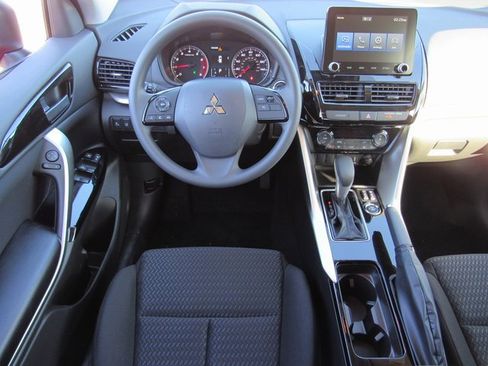 New 2026 Mitsubishi Eclipse Cross LE image 10