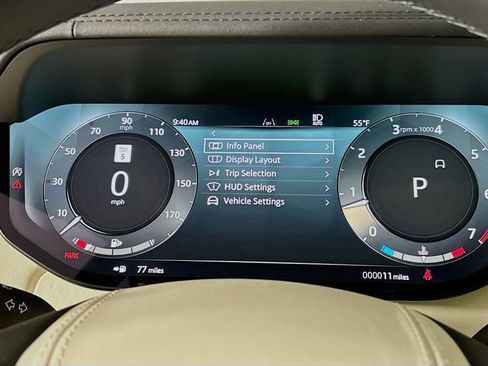 New 2026 Land Rover Range Rover Long Wheelbase SE image 13