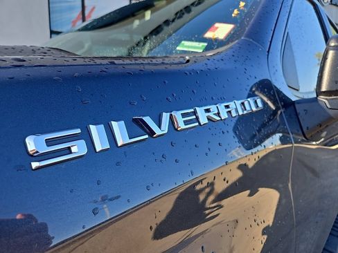 Used 2021 Chevrolet Silverado 1500 Custom AWD/4WD image 15