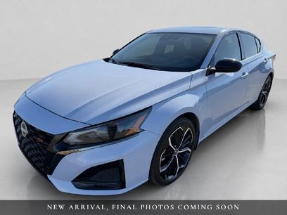 Used 2025 Nissan Altima 2.5 SR w/ SR Premium Package