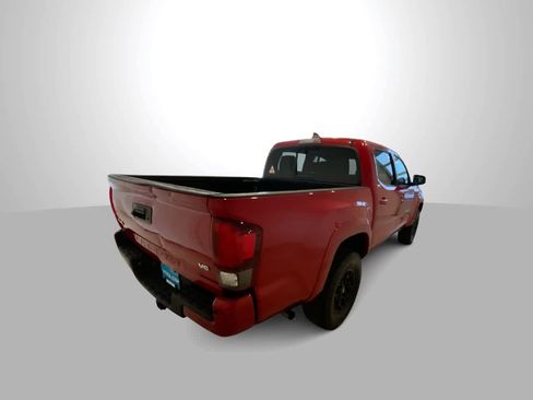 Used 2022 Toyota Tacoma SR5 image 8