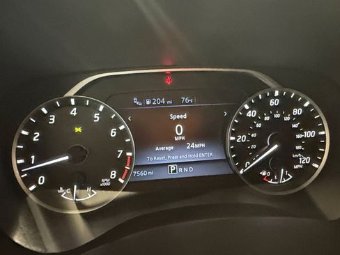 Used 2024 Nissan Frontier SL w/ Technology Package RWD image 20