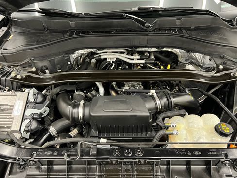 Used 2020 Ford Explorer ST image 14