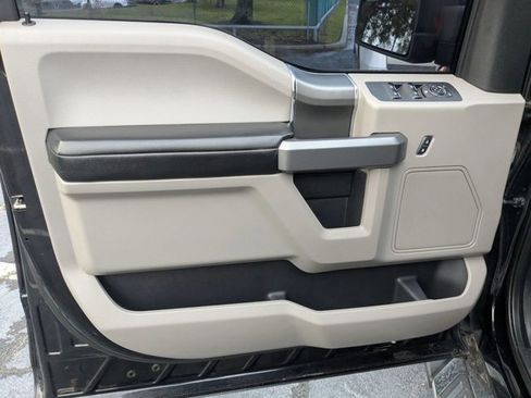 Used 2018 Ford F150 XLT w/ Equipment Group 302A Luxury RWD image 13