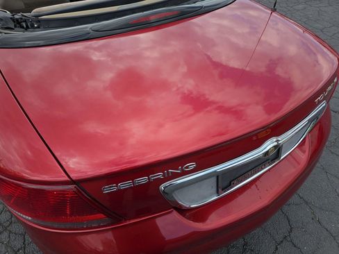 Used 2006 Chrysler Sebring Touring image 24