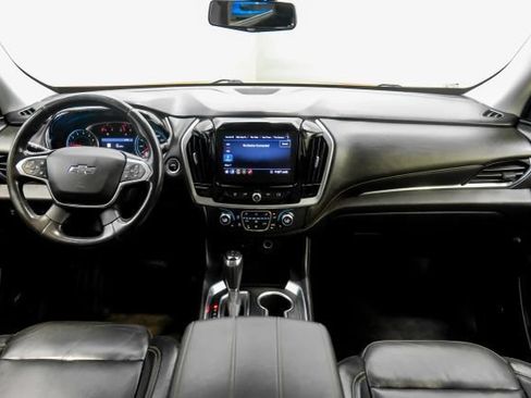 Used 2020 Chevrolet Traverse RS FWD image 21