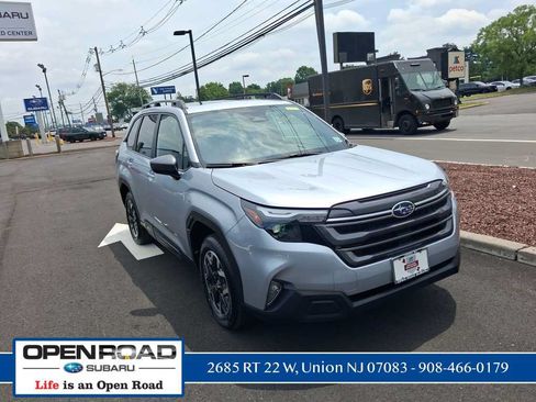 Used 2026 Subaru Forester Premium w/ Premium/Limited Package AWD/4WD image 4