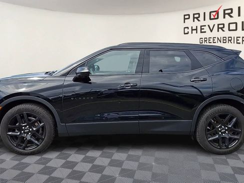 Used 2022 Chevrolet Blazer LT w/ Sound & Technology Package FWD image 5