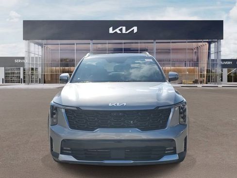 Certified 2025 Kia Sorento SX Prestige image 2
