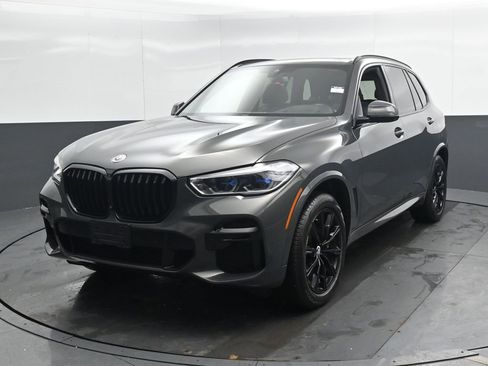 Used 2023 BMW X5 M50i w/ Executive Package image 8