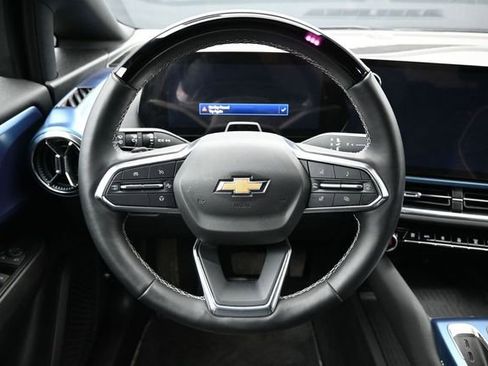 Used 2024 Chevrolet Equinox EV LT w/ Active Safety Package 3 FWD image 13