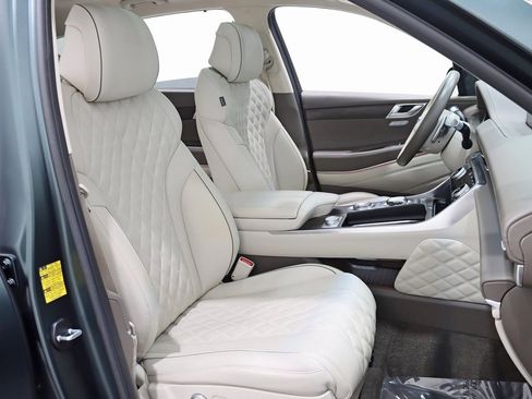 Used 2023 Genesis GV80 3.5T image 27