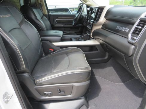 Used 2020 RAM 3500 Laramie image 13