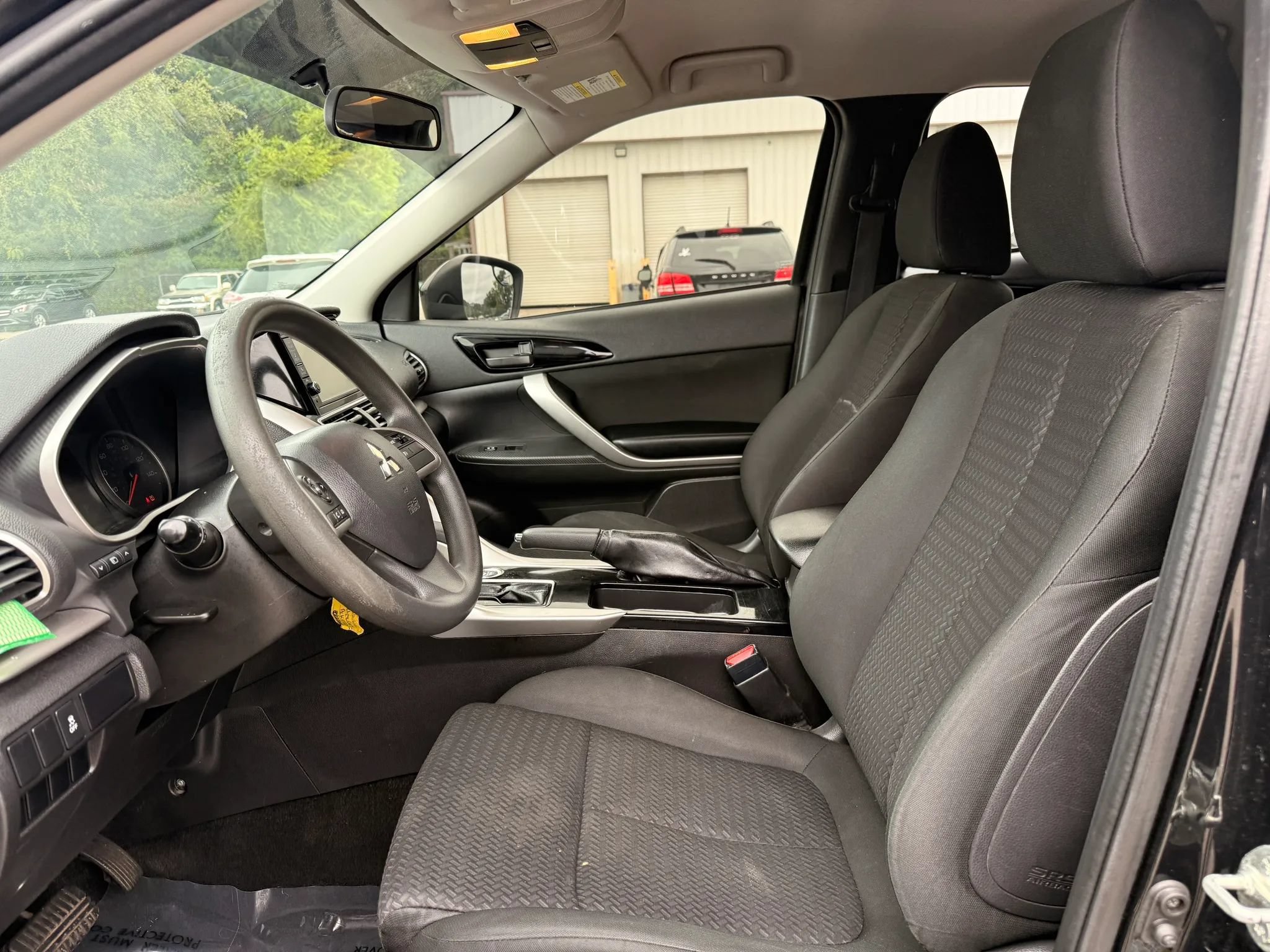 Used 2020 Mitsubishi Eclipse Cross ES AWD/4WD image 2