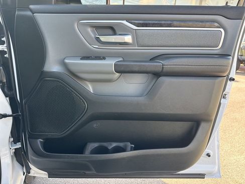 Used 2019 RAM 1500 Big Horn AWD/4WD image 25