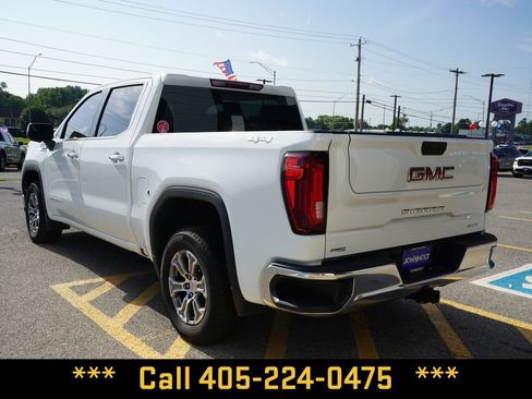 Used 2025 GMC Sierra 1500 SLT AWD/4WD image 12