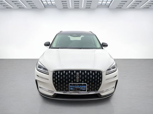 Certified 2024 Lincoln Corsair Reserve w/ Equipment Group 202A image 8