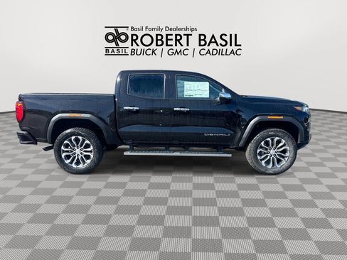 New 2026 GMC Canyon Denali AWD/4WD image 9