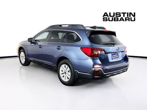 Used 2018 Subaru Outback 2.5i Premium image 5
