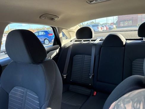 Used 2025 Kia K5 LXS image 34