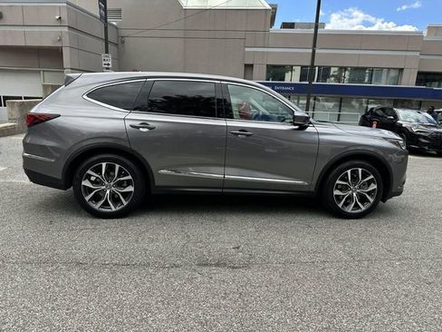 Certified 2023 Acura MDX SH-AWD w/ Technology Package image 2