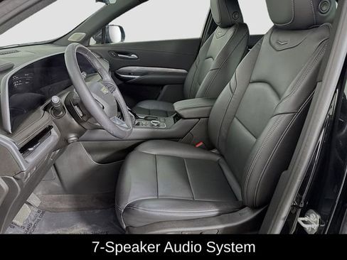 Used 2024 Cadillac XT4 Premium Luxury w/ Technology Package image 10