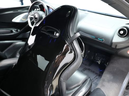 Used 2021 McLaren GT RWD image 94