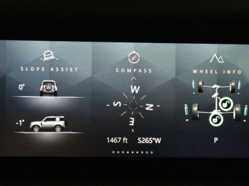 Used 2022 Land Rover Defender 90 X-Dynamic HSE image 21