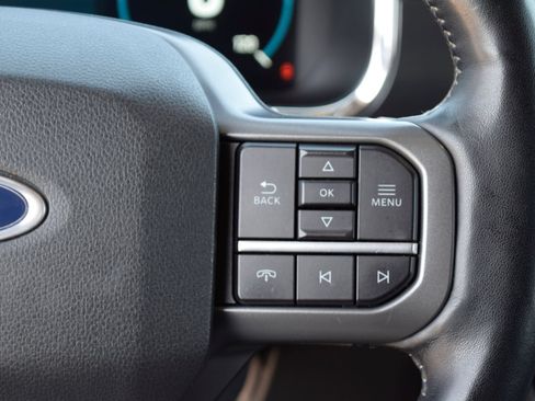 Used 2021 Ford F150 Lariat AWD/4WD image 7