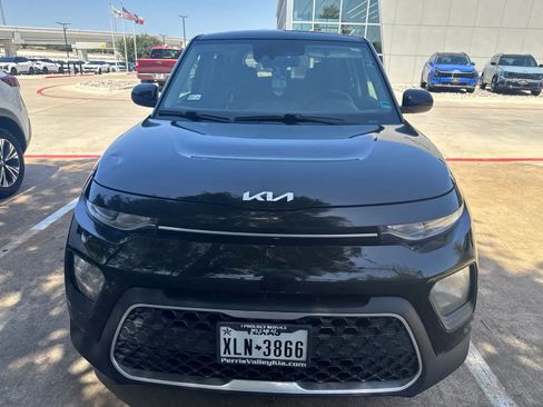 Used 2022 Kia Soul LX w/ Technology Package FWD image 10