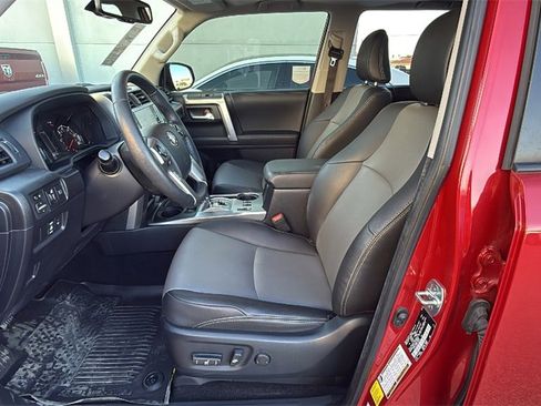 Used 2023 Toyota 4Runner SR5 Premium image 11