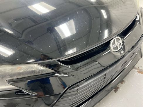 Used 2014 Scion tC FWD image 31