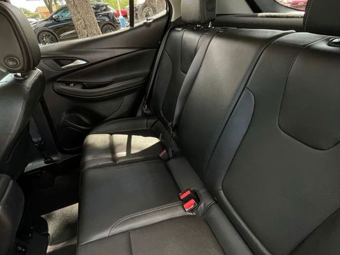 Used 2024 Buick Encore GX Sport Touring FWD image 25