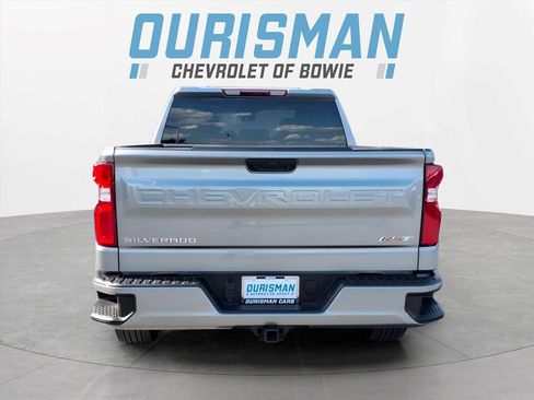 Certified 2025 Chevrolet Silverado 1500 RST AWD/4WD image 4