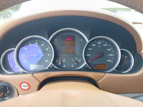 Used 2004 Porsche Cayenne S image 6