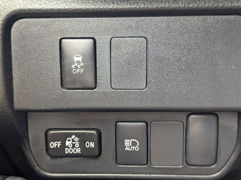 Used 2023 Toyota Tacoma SR5 RWD image 22