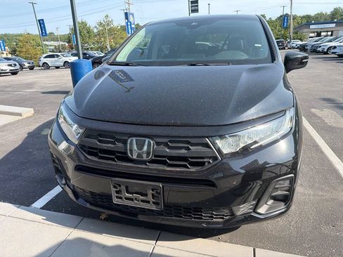 Used 2025 Honda Odyssey EX-L image 2