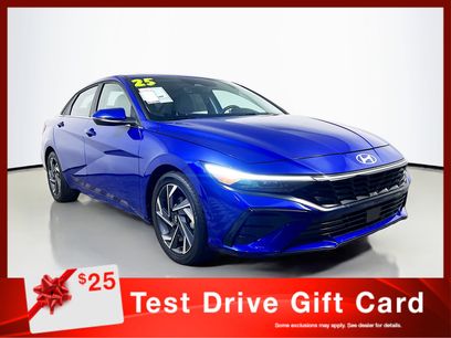 Used 2025 Hyundai Elantra Limited