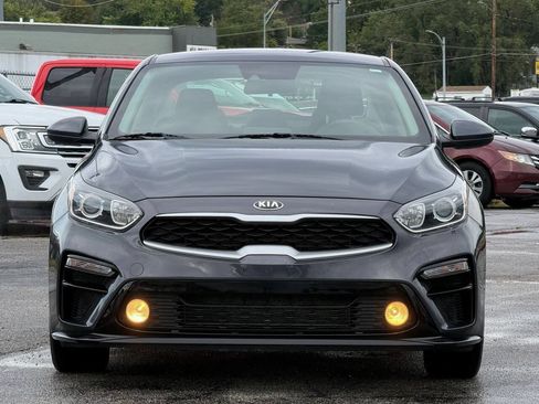 Used 2019 Kia Forte LXS FWD image 3