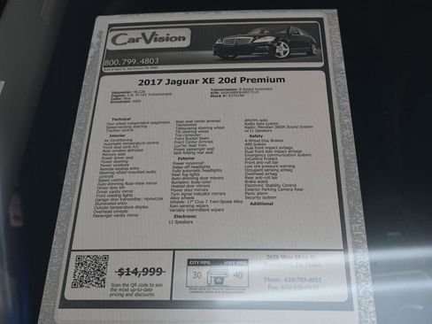 Used 2017 Jaguar XE Premium image 41