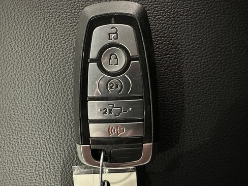 Used 2023 Ford F150 Lariat w/ Trailer Tow Package image 41