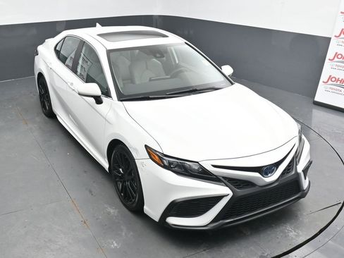 Used 2024 Toyota Camry SE w/ Audio Upgrade Package image 26