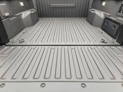 New 2026 Toyota Tacoma Limited AWD/4WD image 28