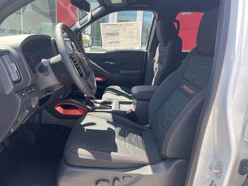 New 2025 Nissan Frontier PRO-4X image 4