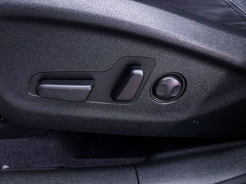 Used 2019 Kia Sorento S FWD image 18