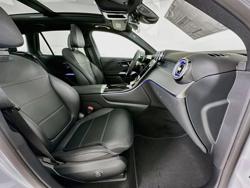 New 2026 Mercedes-Benz GLC 300 image 31
