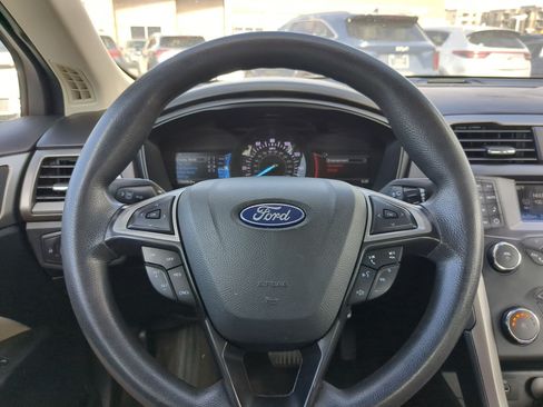 Used 2019 Ford Fusion S FWD image 16