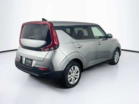 Used 2022 Kia Soul LX FWD image 9