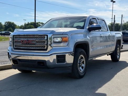 Used 2015 GMC Sierra 1500 4x4 Crew Cab image 2