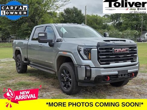 Used 2024 GMC Sierra 2500 AT4 w/ AT4 Preferred Package AWD/4WD image 1